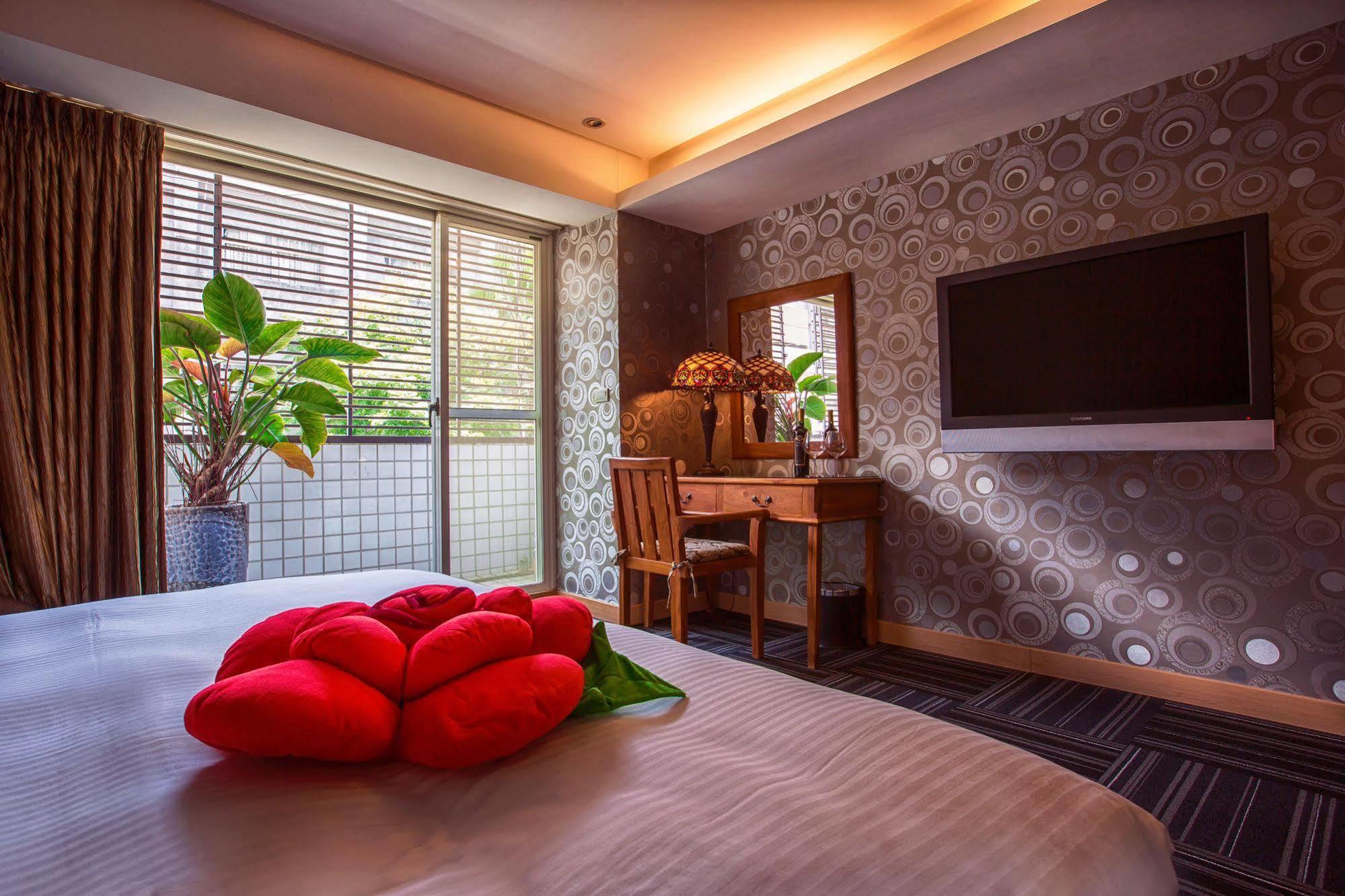 Cai She Hotel Taipei Exterior photo
