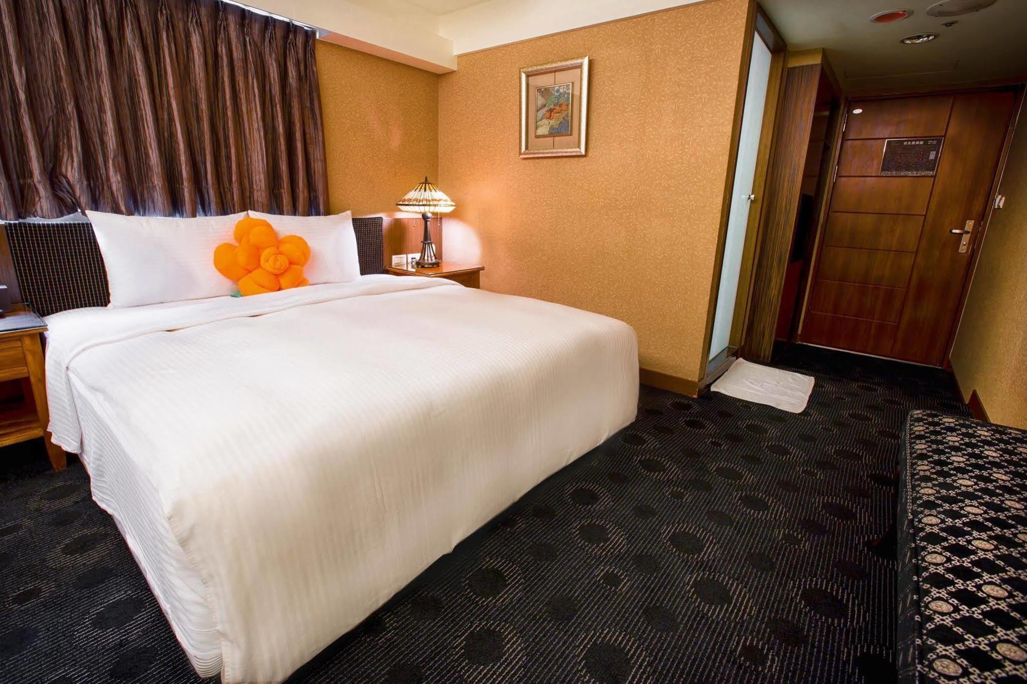 Cai She Hotel Taipei Exterior photo