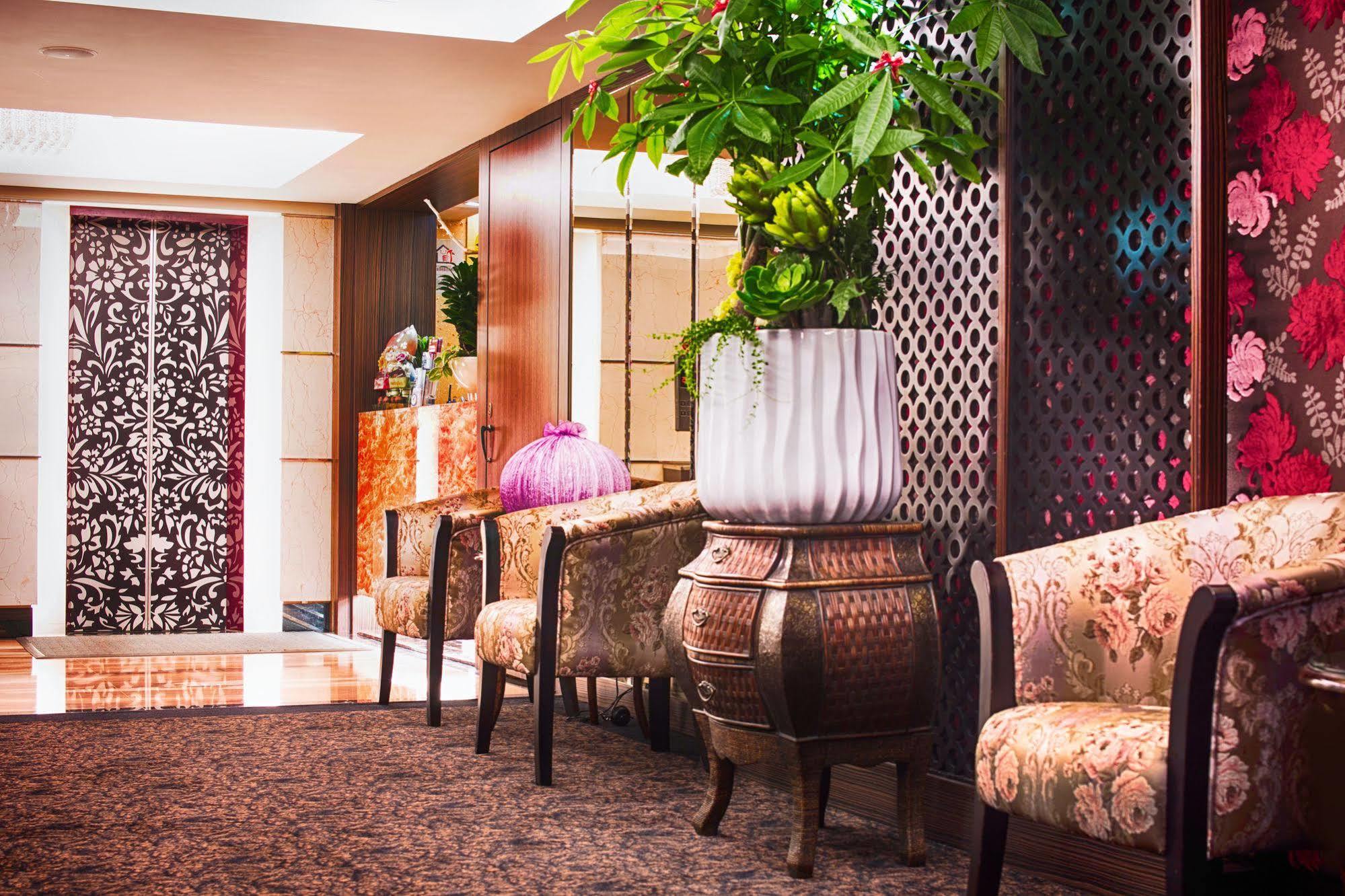 Cai She Hotel Taipei Exterior photo